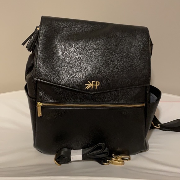 Bundle!Black classic bag + navy city for $150
